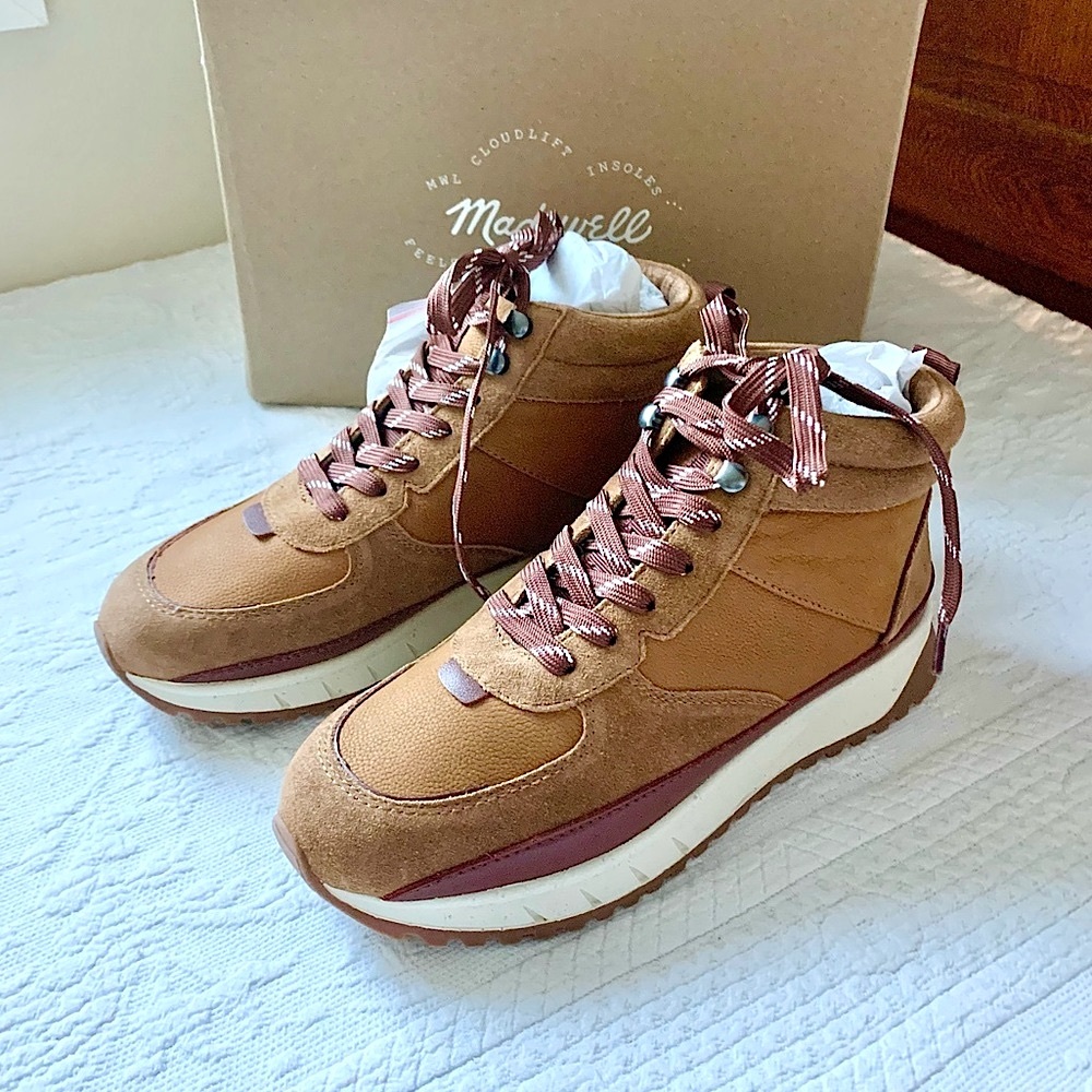 EUC: Madewell High Top Kickoff Trainer Sneaker Suede Weathered Walnut Multi- 7